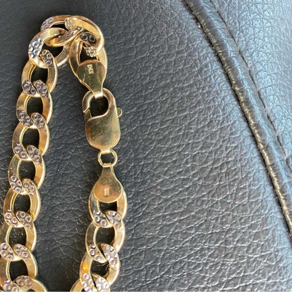 Necklace - Picture 5 of 6